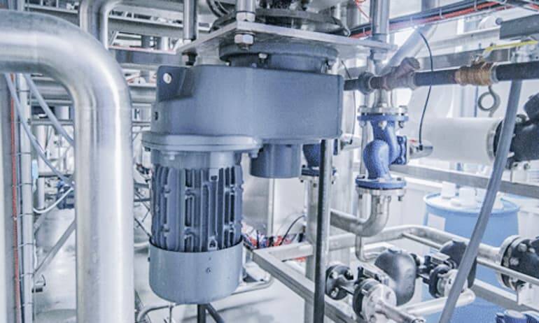 F-series reducers are used in beer brewing production lines